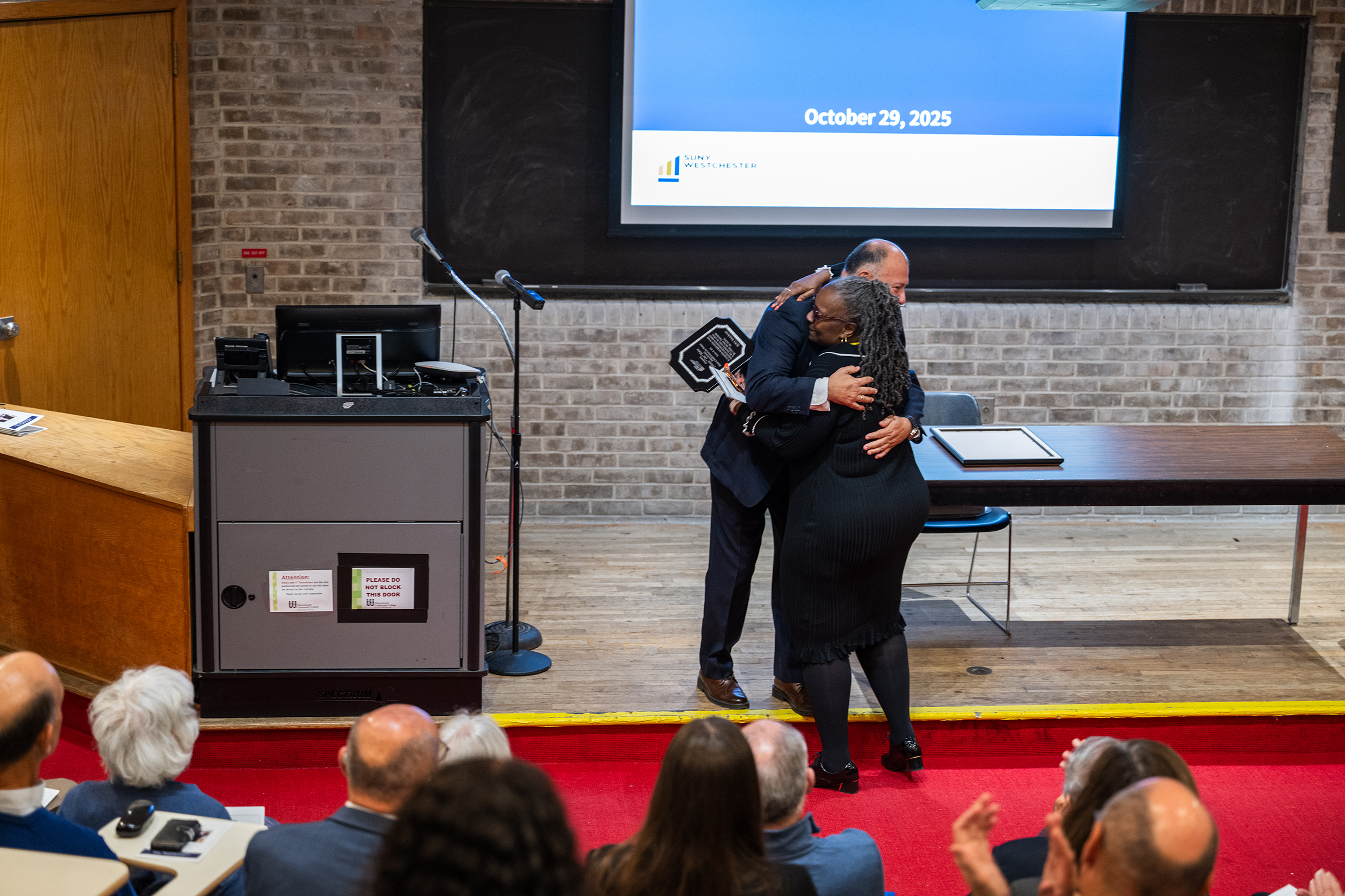 Simulation lab ribbon cutting photo 5