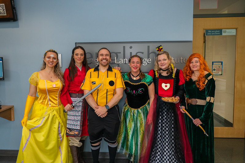 ELI-Halloween-News9