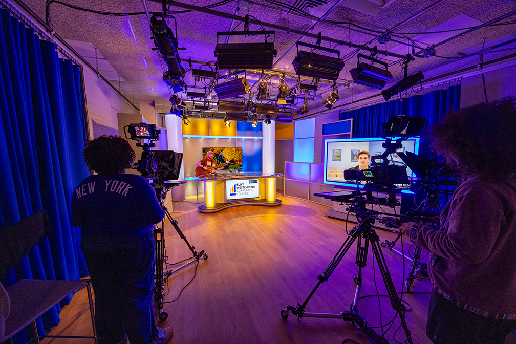 tv studio pic 1